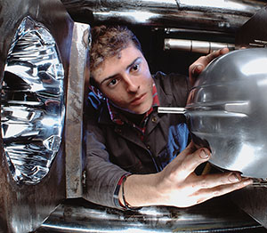 Protector safety Helmet manusm.jpg